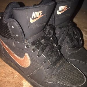 Nike shoes